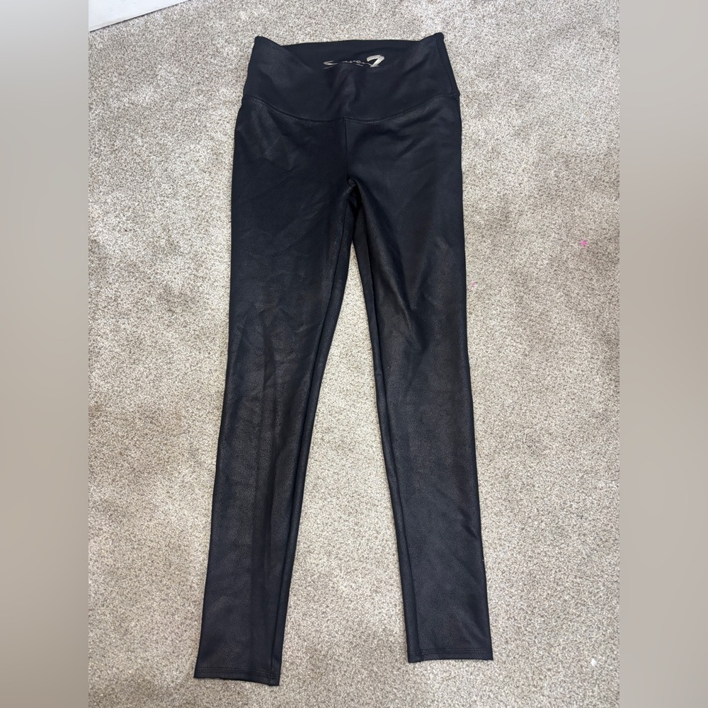 Seven for All Mankind Vegan Leather Textured Leather Mid Rise Black Leggings M